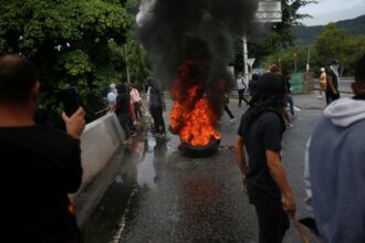 Βενεζουέλα: Διαδηλώσεις ξέσπασαν στη χώρα μετά την επανεκλογή του Μαδούρο